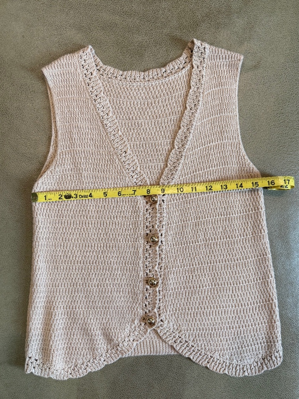 Crochet cotton ladies lightweight vest with decorative buttons—Size small - Picture 3 of 4